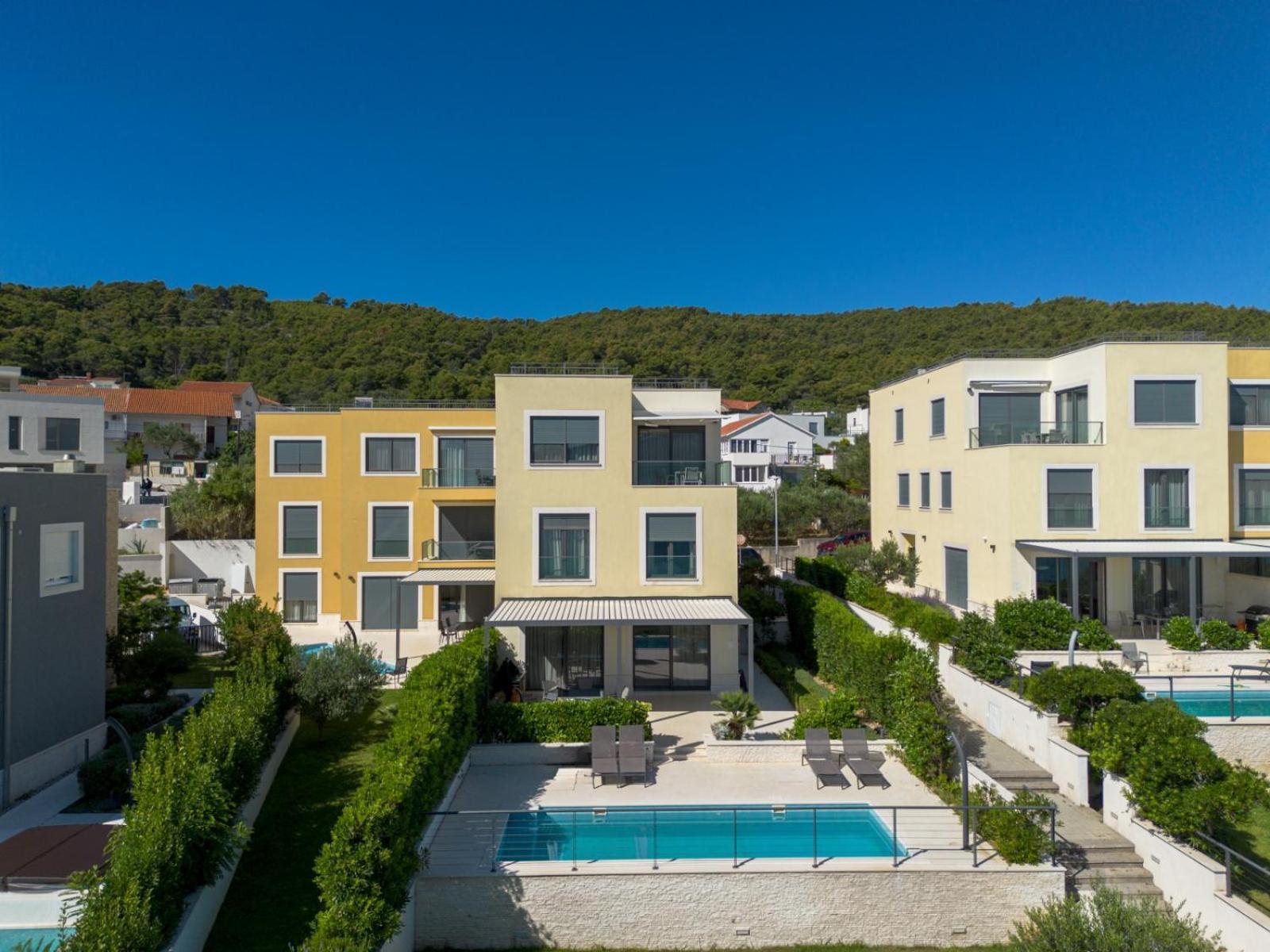 Acadia Beach Villas & Apartments Slatine Exteriér fotografie
